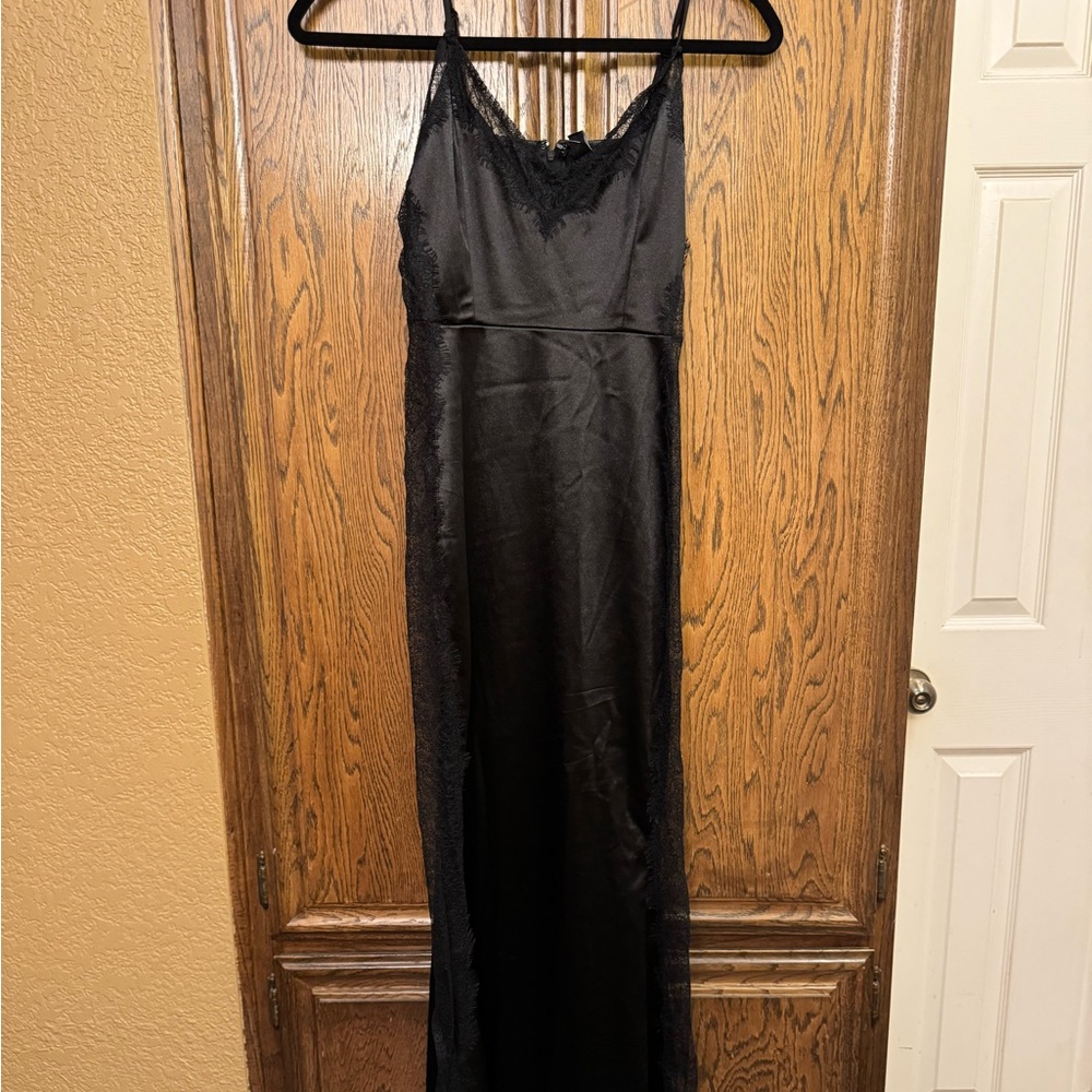 Windsor Black Lace Maxi Dress